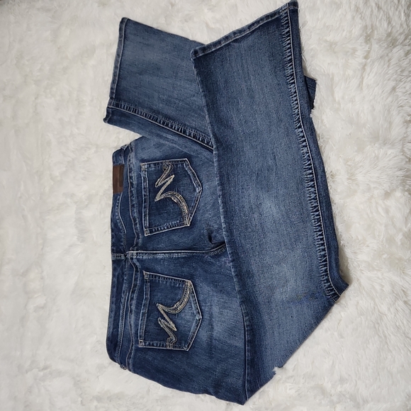 Mauries Boot Cut Jeans - Picture 4 of 4